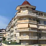Grand T2, Le Genevois Apartmán *